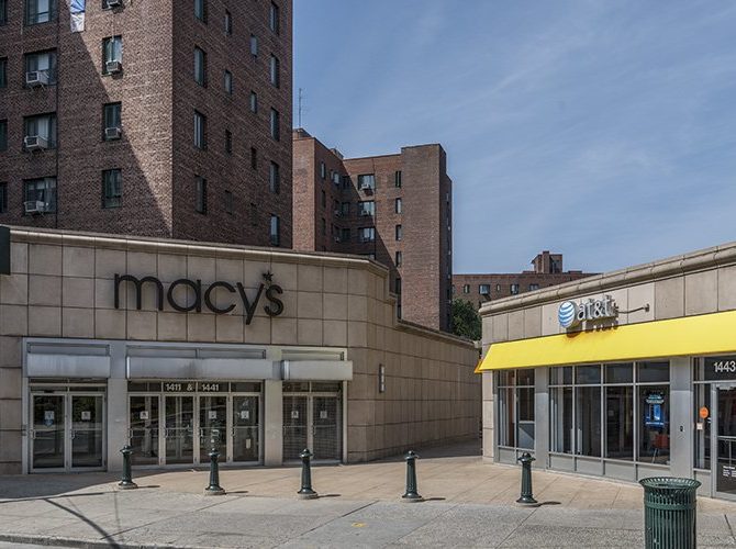 The first branch of Macy's.